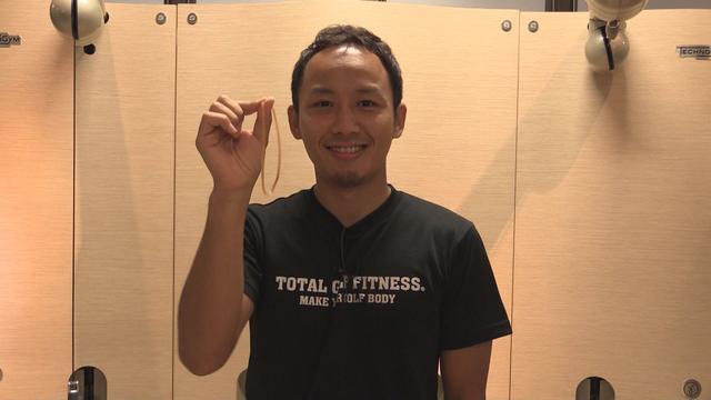画像: 女子ツアーに帯同する江澤彬トレーナー