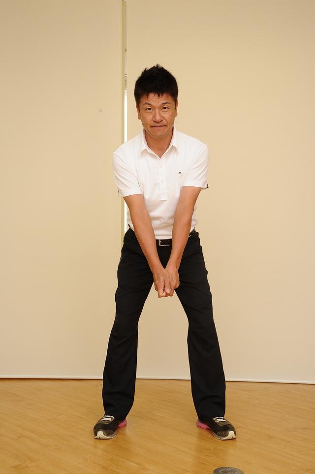 画像: ひざが正面を向くイメージ
