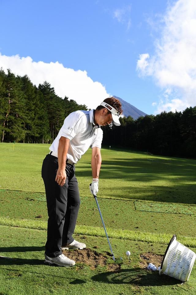 画像1: 松村道央も「これイイね!」片手打ち用クラブ「ワンハンドグリップアイアン」