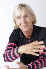 画像: Pia Nilsson(ピア・ニールソン)。58年、スウェーデン生まれ。米・欧州ツアーで活躍し、通算8勝を挙げる。その後、スウェーデンナショナルゴルフチームのヘッドコーチに就任。アニカ・ソレンスタムのほか、世界に通用する選手を多く育てた。99年レッスン・オブ・ザ・イヤーを受賞