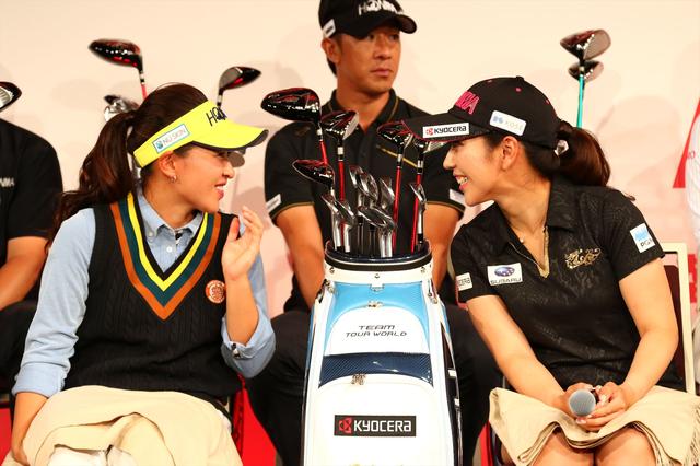 画像: 永井プロと笠プロがコソコソ話…?