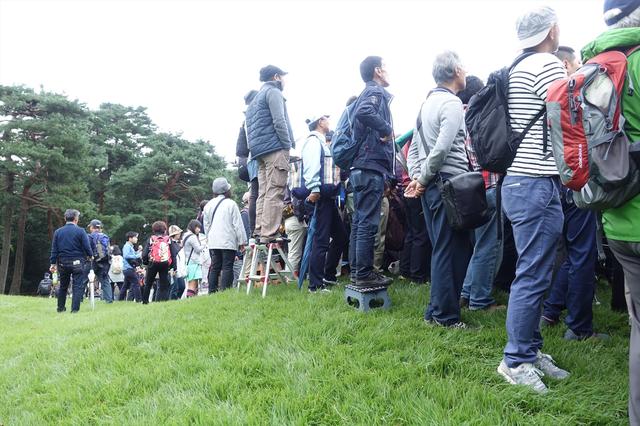 画像1: 当日券で入れます!脚立を持って日本オープンを見に行こう!