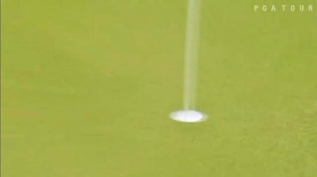 画像6: ラフからのショットが一直線にカップへ