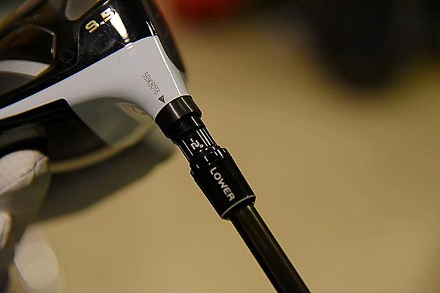 画像: 「LOWER」ポジションで差すとロフトはマイナス2度。これで7.5度ロフトのできあがり