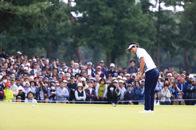 画像: トーナメントのグリーンはこうして出来ている