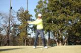 画像: フェースを開かずにクラブをあげていく