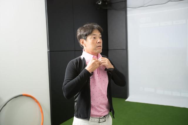 画像: まずは専用のウェアを着用