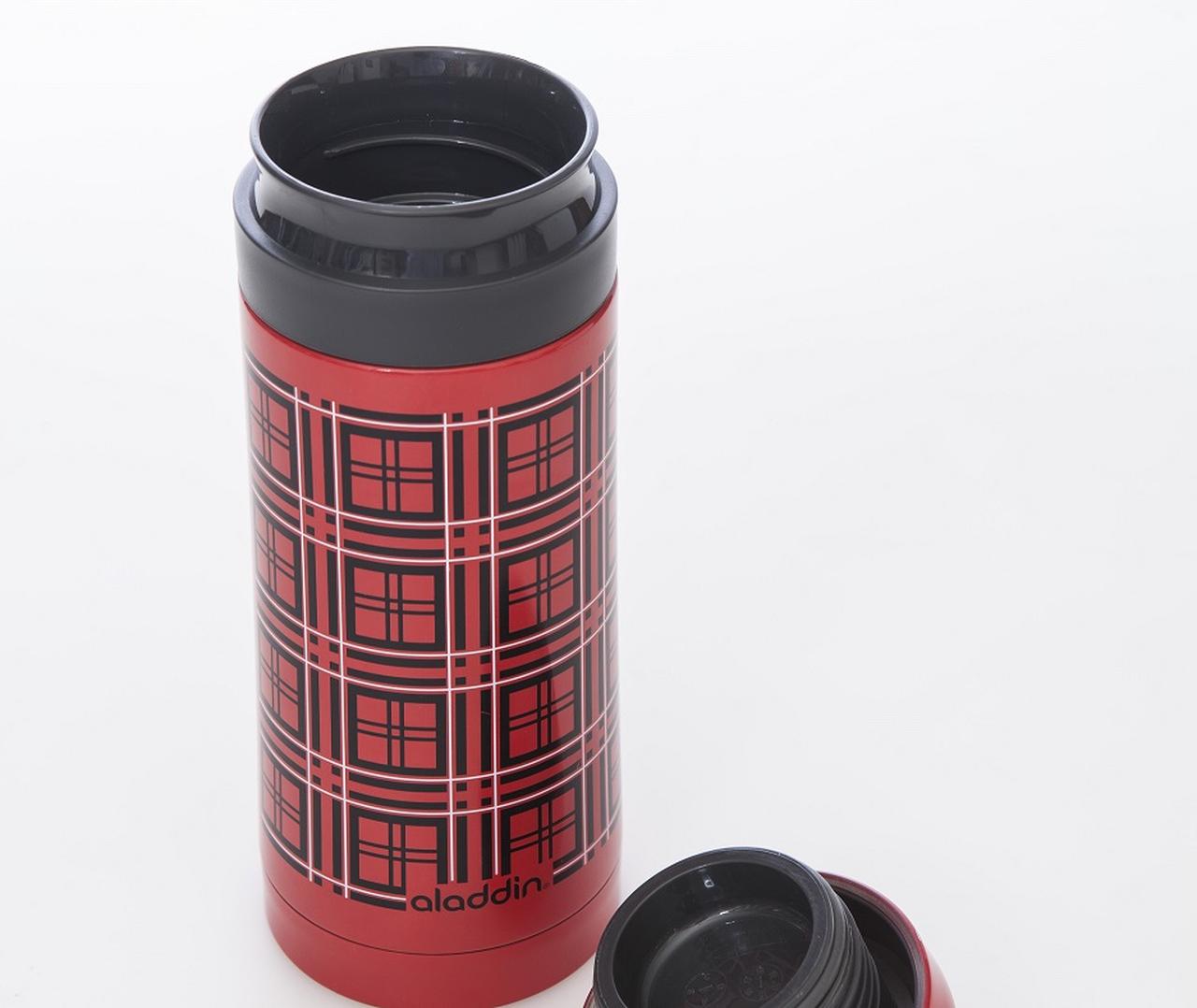 冬の季節に大活躍！ レトロなチェック柄の「アラジンの魔法瓶