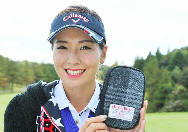 画像: 光里プロはグレーをチョイス