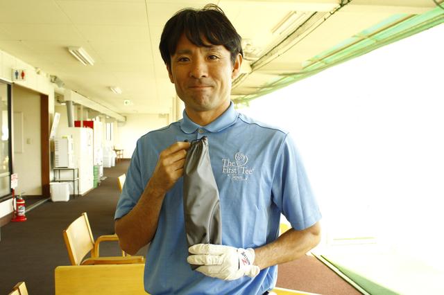 画像: こんなにコンパクトになるので、キャディバッグに入れておくのも簡単