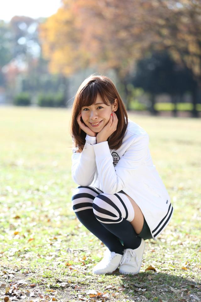 画像: プレー中にそんなまなざしで見られたら…。集中できません!!