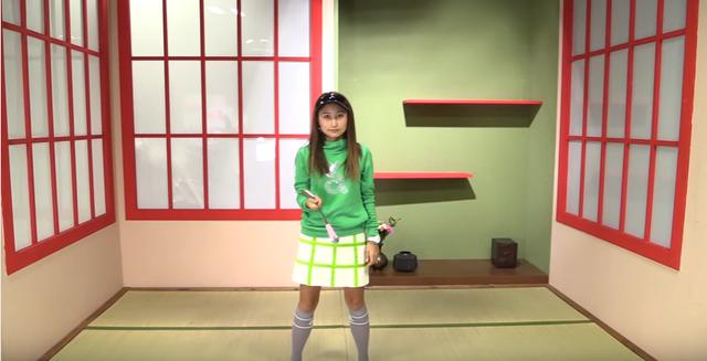 画像: ドアノブを動かすようにクラブをグルグルと回してみよう