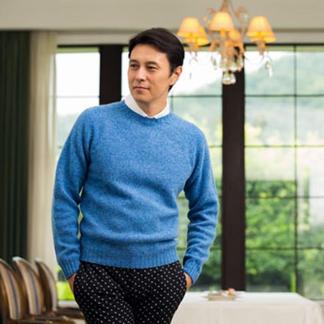 画像: 品のあるブルーのトーンでクールな印象に