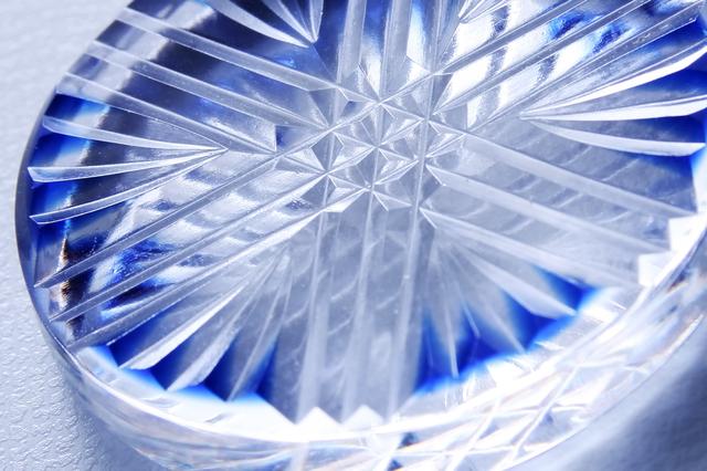 画像: 柄の綿密さは思わず見惚れる美しさ