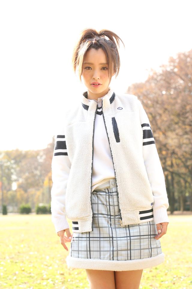 画像: 「好きなゴルファーは金田久美子プロ」と言うだけあって、コーデもオシャレ