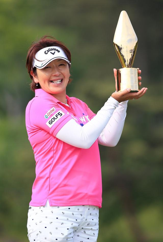 画像: サイバーエージェントレディス、2016年の優勝は福嶋浩子