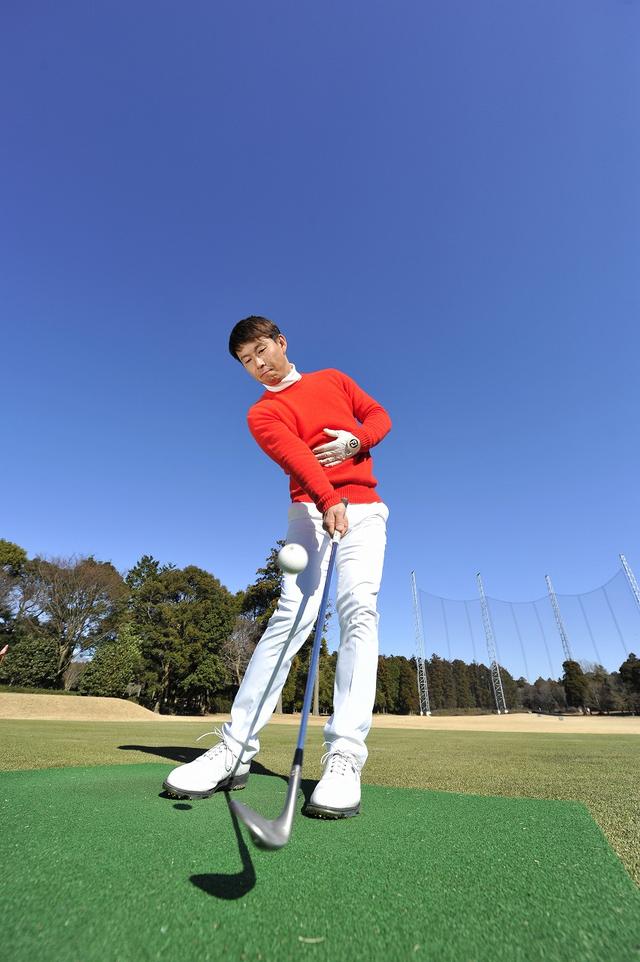 画像: 右手1本打ちで手打ちが消える