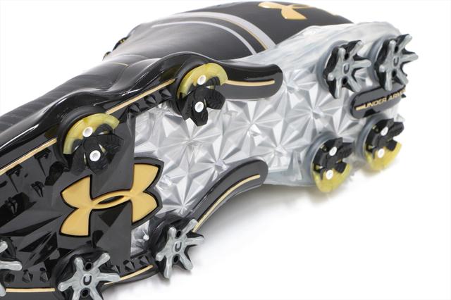 画像5: 日の丸をあしらった限定デザイン「UA スピース ワン リミテッド ジャパンワイド」