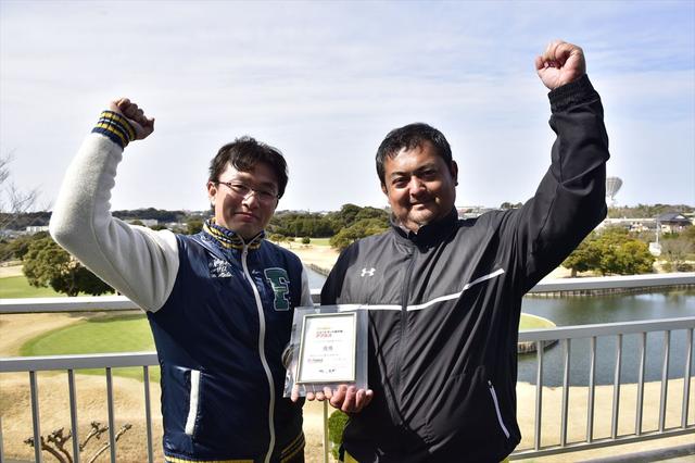 画像: 優勝した本澤翼(左)・永野和也(右)ペア