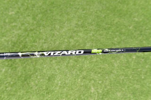 画像: シャフトはYA55の44.75インチ、硬さはR