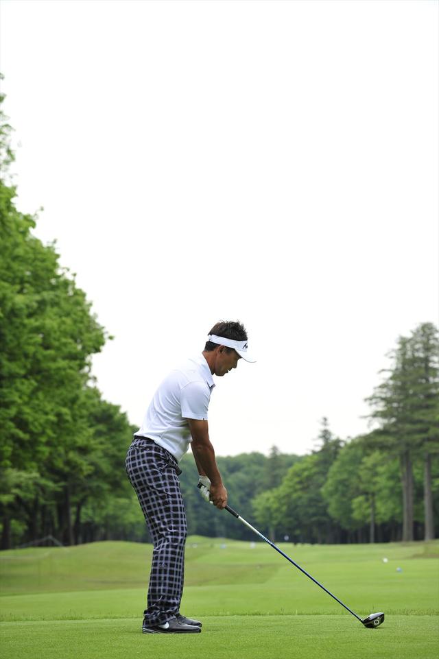 画像2: クラブを振る面が見える!? 久保谷健一のオンプレーンスウィング【勝者のスウィング】