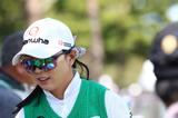 画像: ユン・チェヨンプロは可愛らしくチェックのリボン