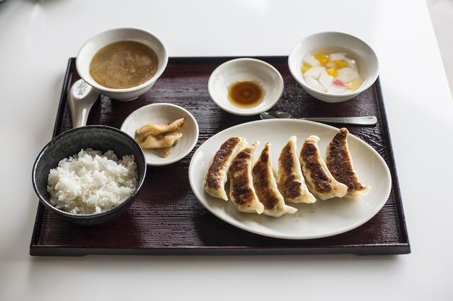 画像: 大宮餃子定食1200円(大宮CC、埼玉県さいたま市西区飯田新田40、Tel.048-624-2121)