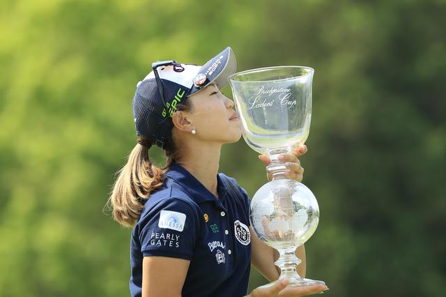 画像: GBB EPICの飛距離を武器に、上田桃子は3年ぶりの優勝を遂げた
