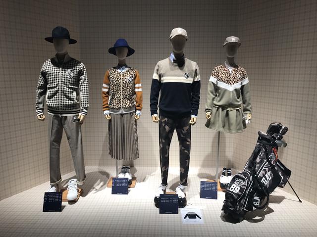 画像: メンズはガンクラブチェックと迷彩、レディースはガンクラブチェックとヒョウ柄で合わせてある