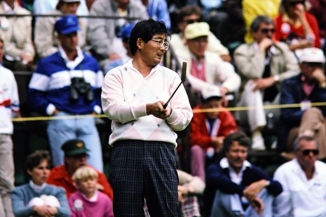 画像: 中嶋常幸も首位に立った一人。1987年全米オープンでは3日目の15番まで首位にいたがその後離脱。後のインタビューで「アメリカの上がり3ホールの難易度はかなり厳しい」と語った。また、1978年全英オープンで最終日16番ホールで首位に立ったが17番ホールのバンカーで4打を要し、優勝争いから離脱した(写真:1987年全米オープン)
