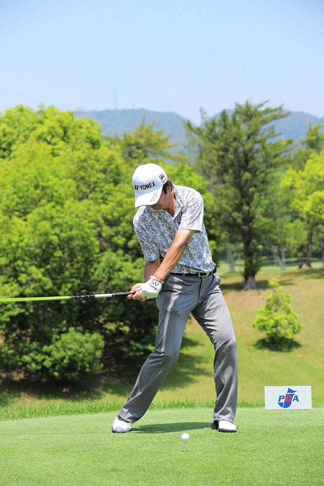 画像7: まるで別人!? 米山剛、シニア二連勝を導いた驚異の「スウィング大改造」【勝者のスウィング】