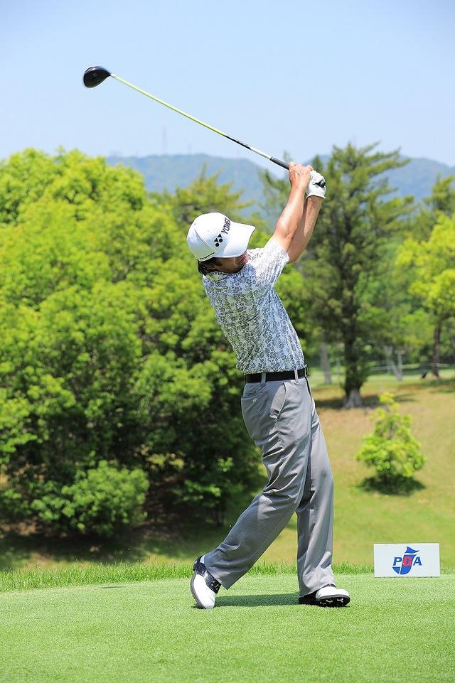 画像9: まるで別人!? 米山剛、シニア二連勝を導いた驚異の「スウィング大改造」【勝者のスウィング】