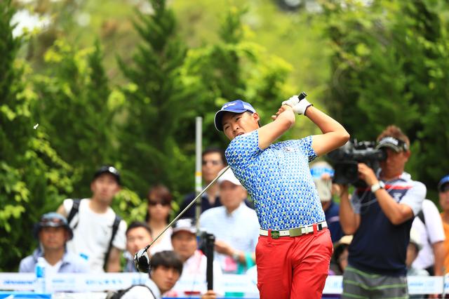画像: 飛ばし屋に変身した今平。2017年の関西オープンでツアー初優勝も果たした