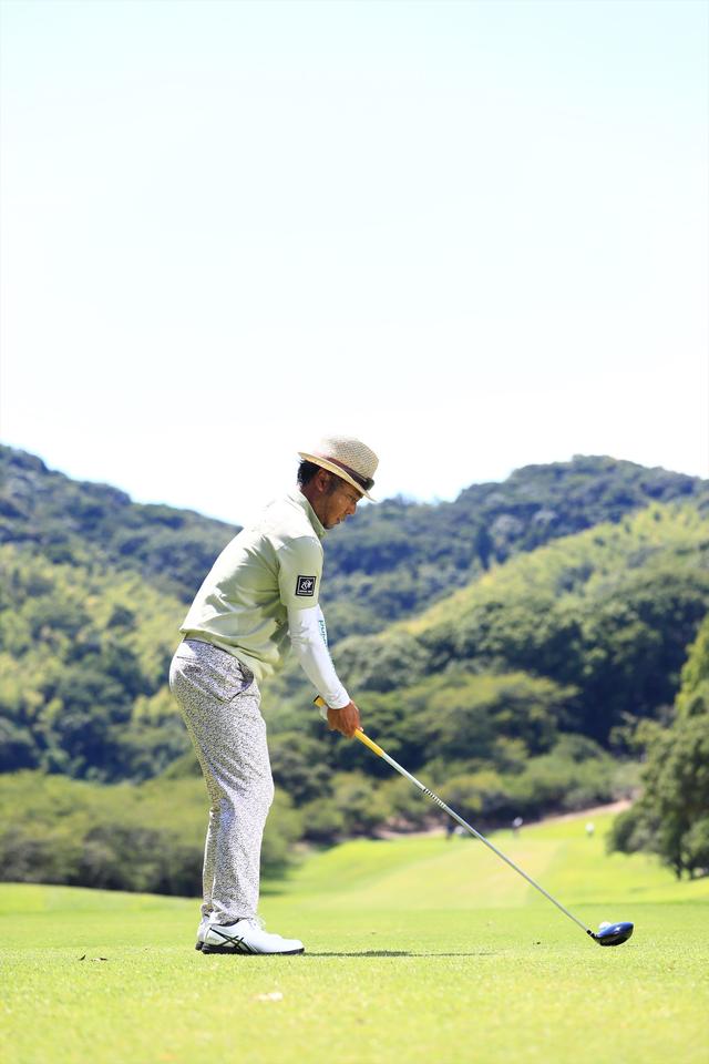 画像1: 衰えを知らない44歳、片山晋呉の究極オンプレーン【勝者のスウィング】
