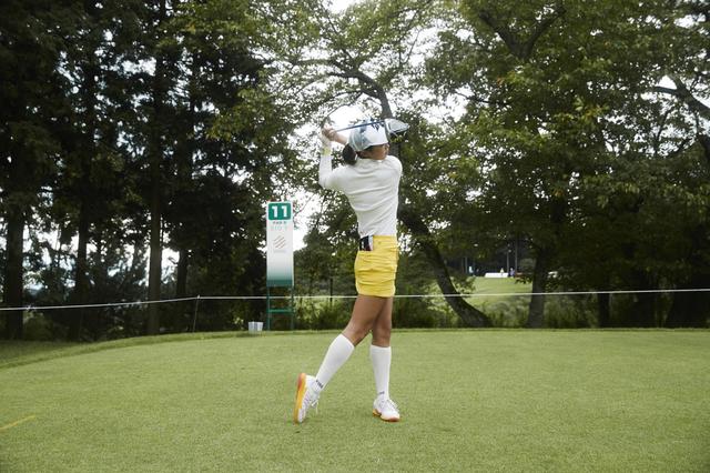 画像13: 美人女子プロ・川﨑志穂が自己分析。「私が“260ヤード”飛ばせる理由」