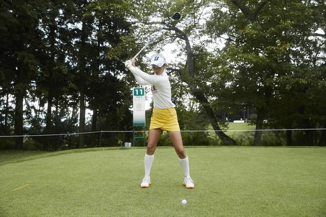 画像4: 美人女子プロ・川﨑志穂が自己分析。「私が“260ヤード”飛ばせる理由」