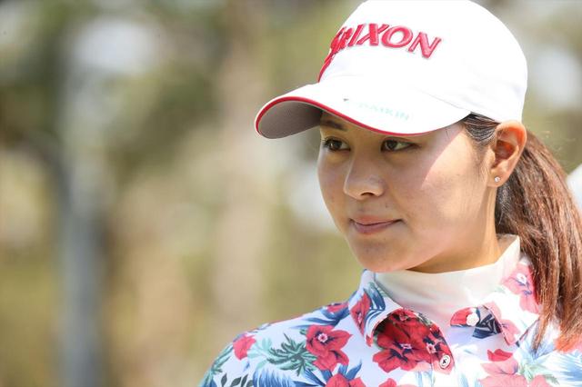 画像: ルーキーイヤーで初優勝を飾った新垣比菜