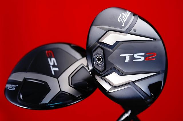 画像: TSシリーズは両モデルとも、カーボンではなくチタンクラウンを採用。アスリートが求める打感、打音に仕上げている