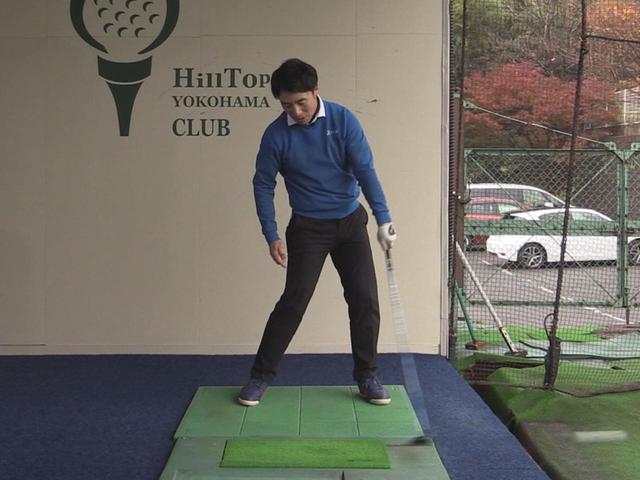 画像: フェースを閉じる、頭を残す。この2つの動作が組み合わさることで最適なインパクトが得られる