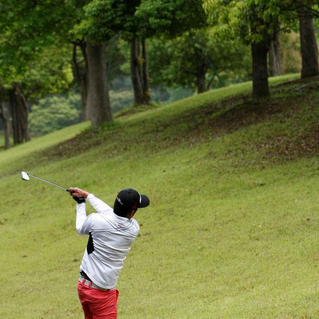 画像: 男の意地にキュンとするゴルフ女子は意外と多いかも...!(写真はイメージ)