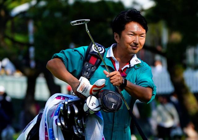 画像: 松山英樹の専属キャディとして6年間米ツアーに挑戦した進藤大典(写真は2018年のダンロップフェニックス 写真/岡沢裕行)