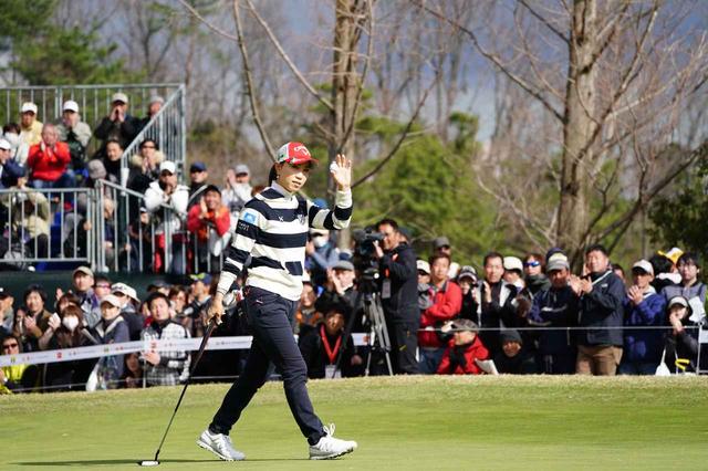 画像: 優勝した上田が手にしていたのは、エースのヘッドにストロークラボのシャフトを組み合わせたハイブリッドパターだ