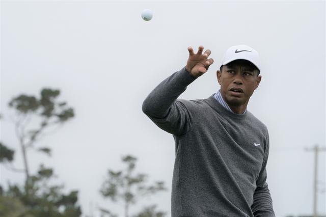 画像: 3日目を終えイーブンパーの27位で最終日に臨むタイガー・ウッズ