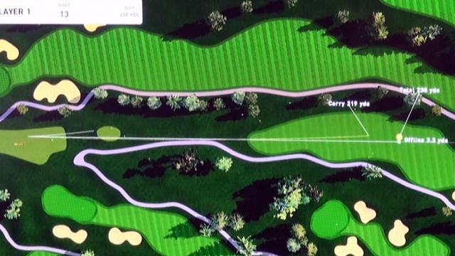 画像: まっすぐに238ヤード飛ばした柴田。レッスン前よりも約20ヤード飛距離アップし、方向性も安定した