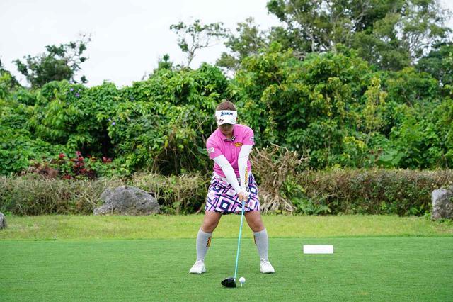 身長151センチで250ヤード飛ばす 淺井咲希に 飛ばしのアドレス を聞いてみた みんなのゴルフダイジェスト