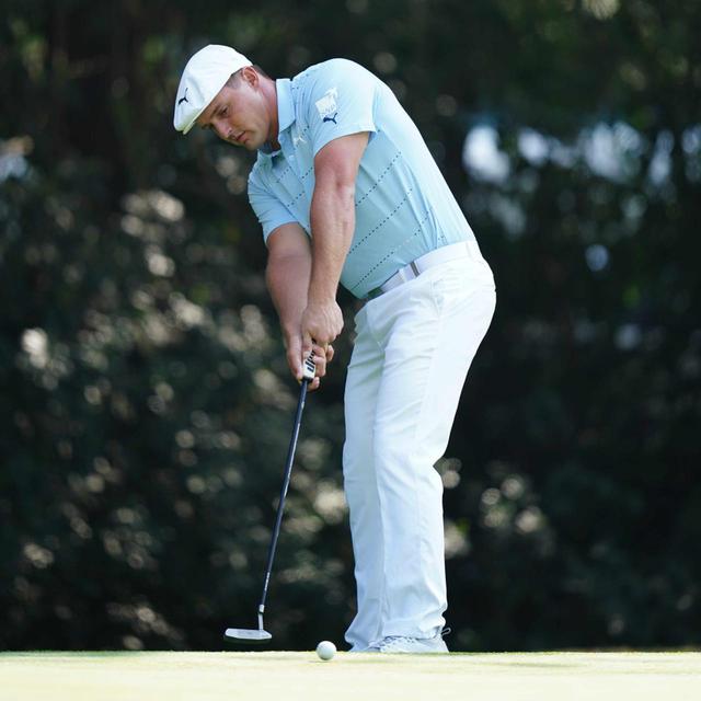 画像: WGCメキシコ選手権3日目を終えて現在通算11アンダー、4位タイのブライソン・デシャンボー。とくに2日目はパットが冴えわたっていた
