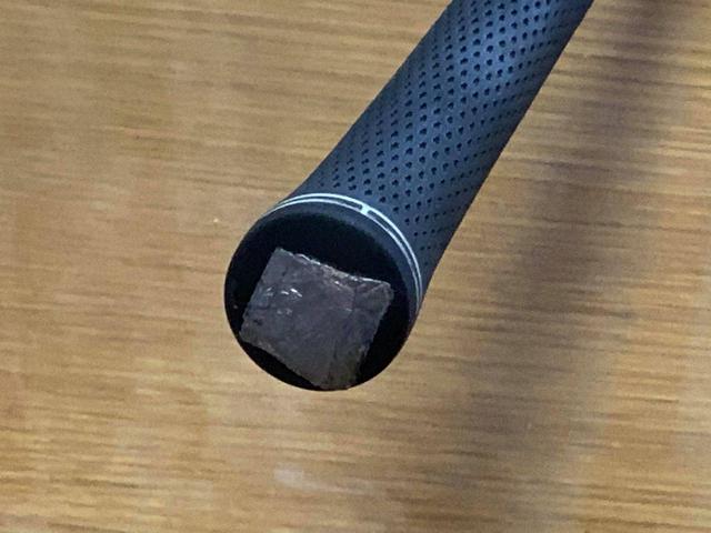 画像: グリップエンドを重くすることでカウンターバランス効果が得られる