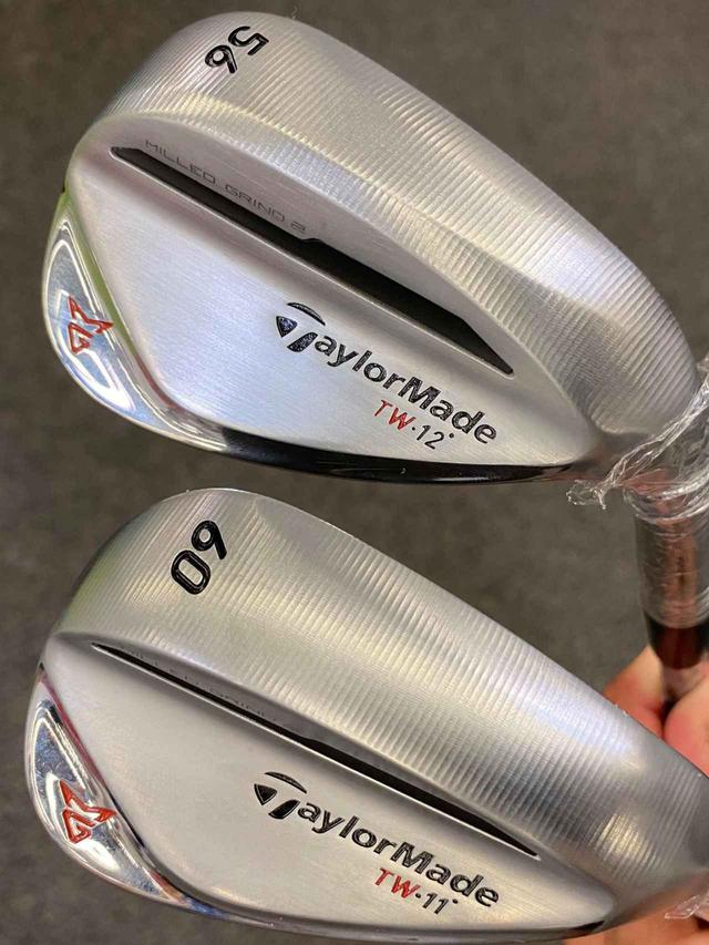 画像: 上が56度のTW 12、下が60度のTW 11