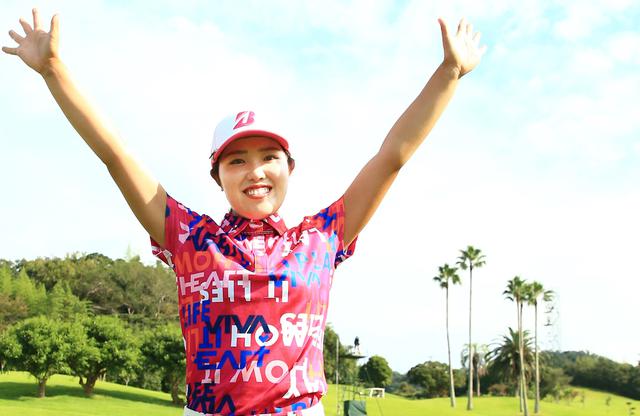 画像: 「デサントレディース東海クラシック」でプロ初優勝(通算2勝目)を挙げた古江彩佳(写真/大澤進二)