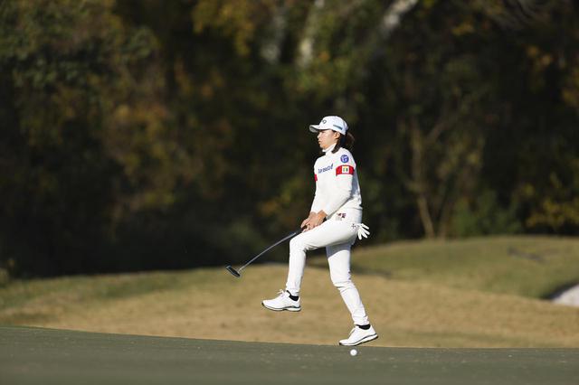 画像: バーディパットを外し悔しがる姿も「USGA/Simon Bruty)